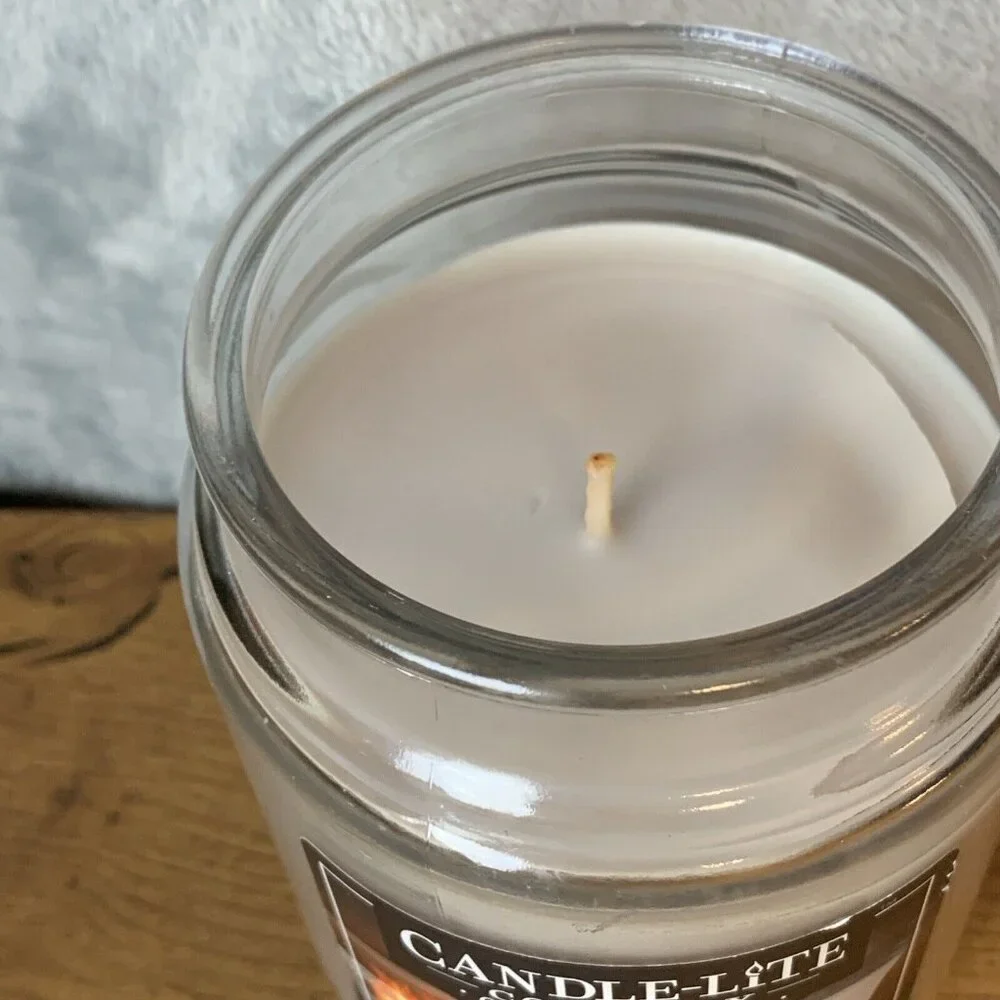 Candle-Lite Evening Fireside Glow‎ 18oz Signature Jar Candle - *NEW*